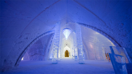 hotel-de-glace-canada-1.jpg