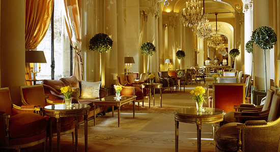 plaza-athenee-paris-2.jpg