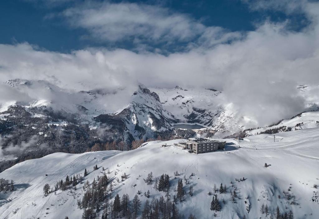 Séjourner au Chetzeron, l’hôtel d’altitude à Crans-Montana