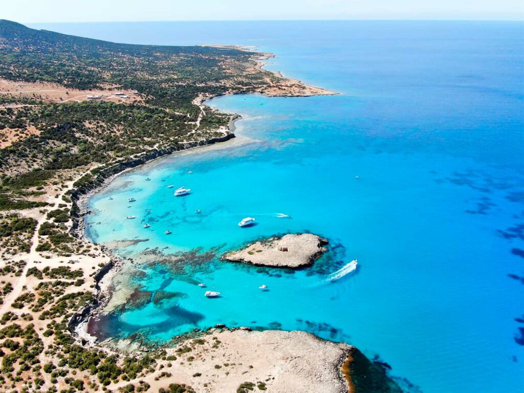 Le duel chypriote : Larnaca ou Paphos