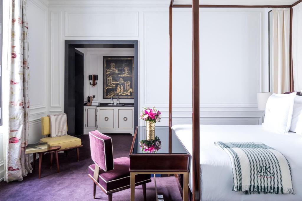 J.K. Place Paris
