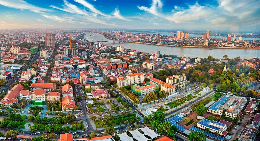 Phnom Penh dans les livres