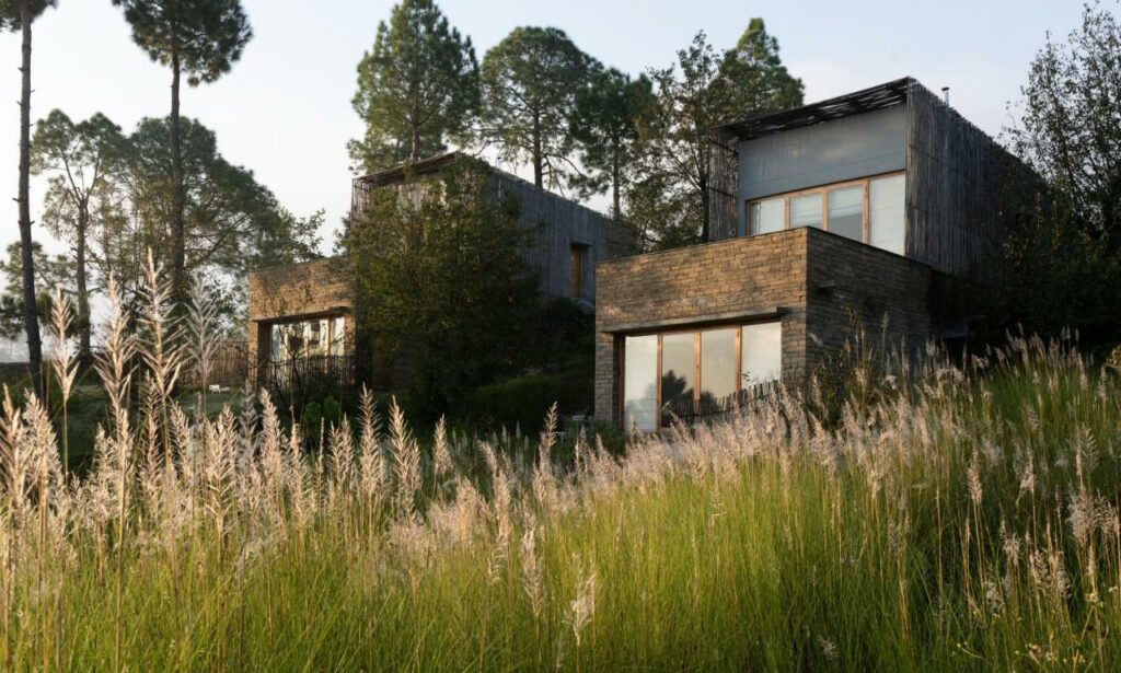 The Kumaon, hôtel design et nature à Binsar