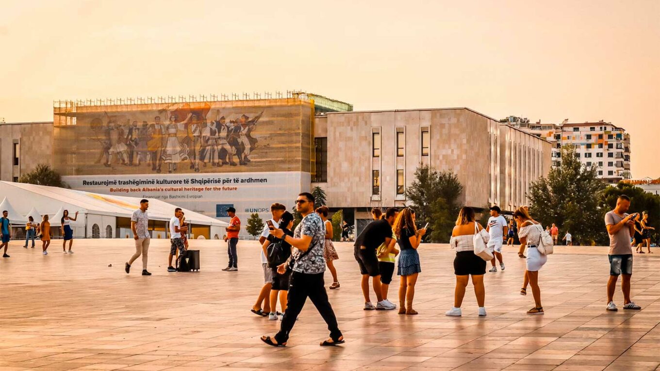 Tirana voyager moins cher