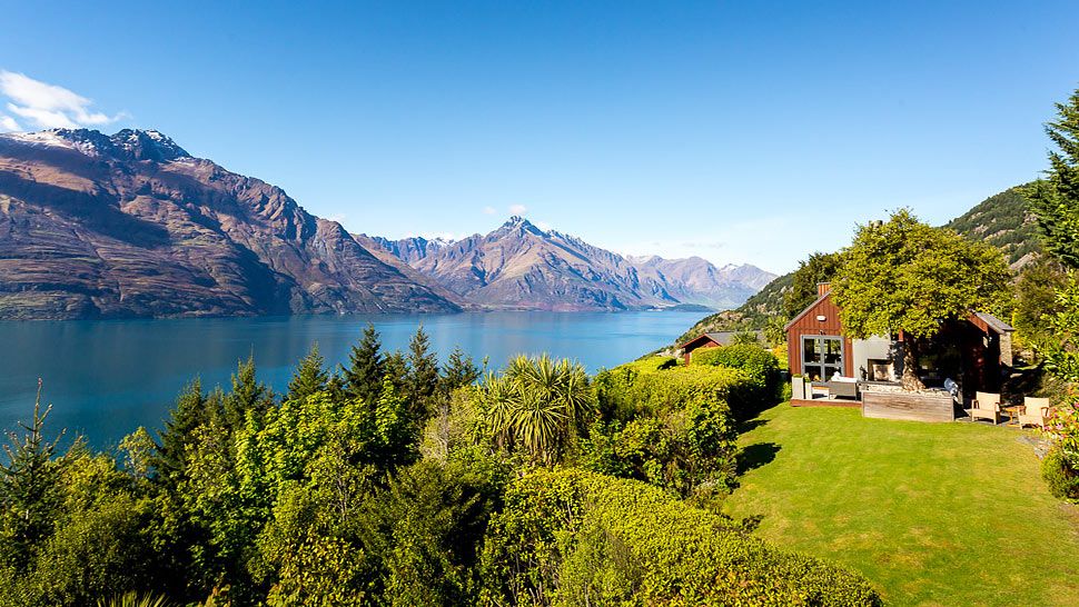 hotel azur queenstown