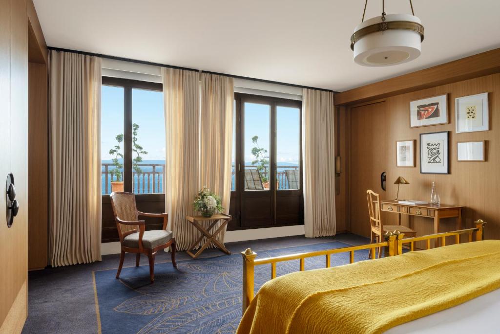 Hôtel Royal à Évian-les-Bains