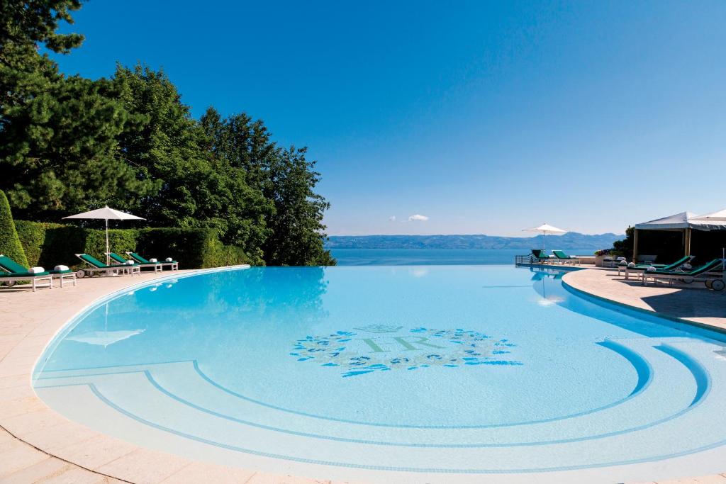 Hôtel Royal à Évian-les-Bains