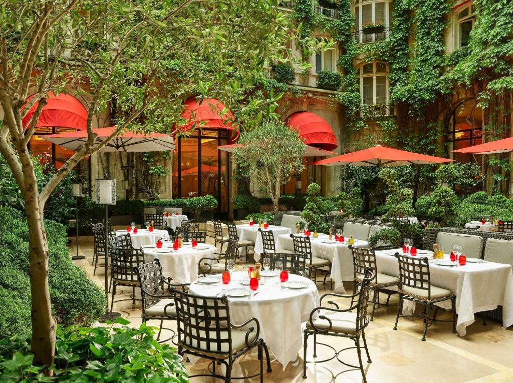 Palace ou hôtel 5 étoiles : comprendre les vraies différences