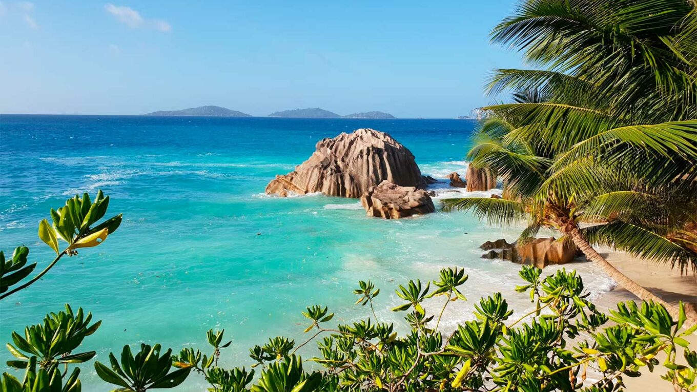 Seychelles : une destination de prestige redessinée pour les voyageurs fortunés
