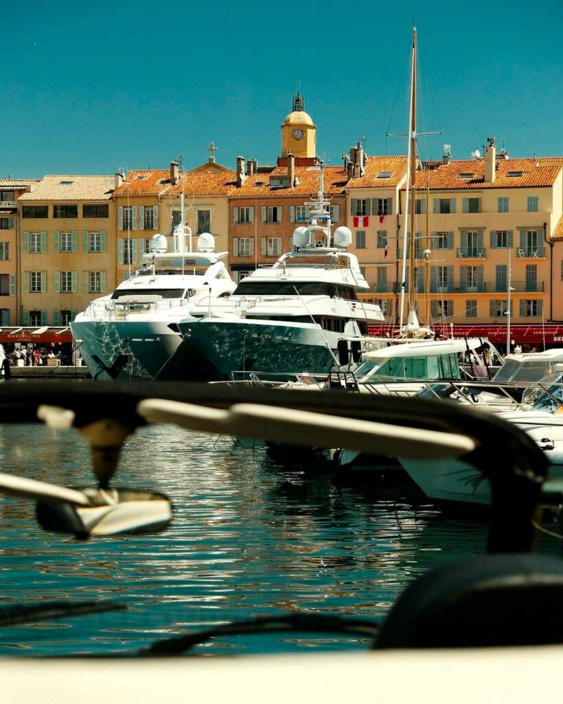 Pourquoi Saint-Tropez reste la capitale du bling-bling sur la Côte d'Azur